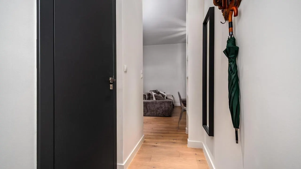 Old Town Apartments - Near The Barbakan By Sun & Snow Warsaw Poland
