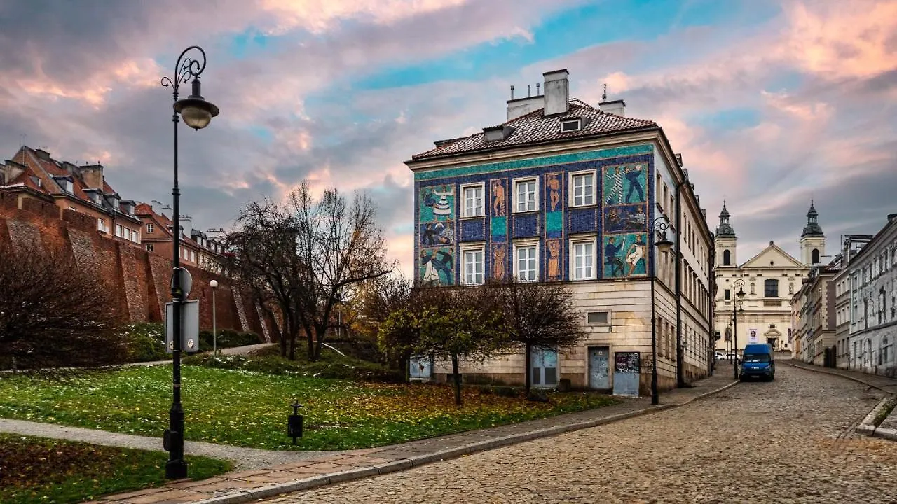 Old Town Apartments - Near The Barbakan By Sun & Snow Warsaw Poland